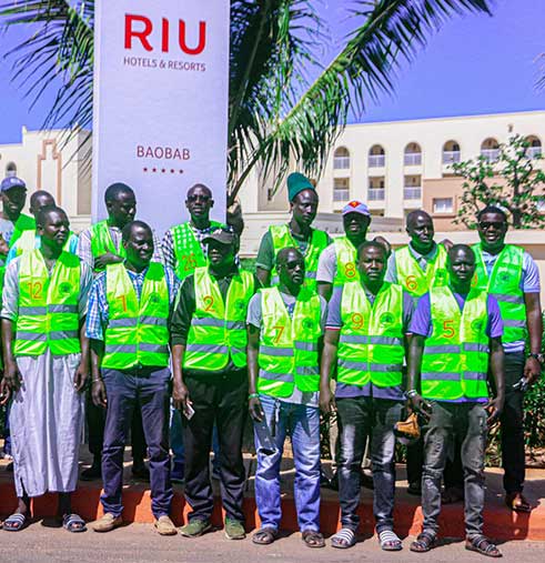Parking Taxi Riu Baobab Pointe Sarène